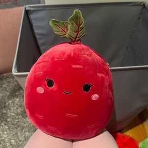 Beet squishy